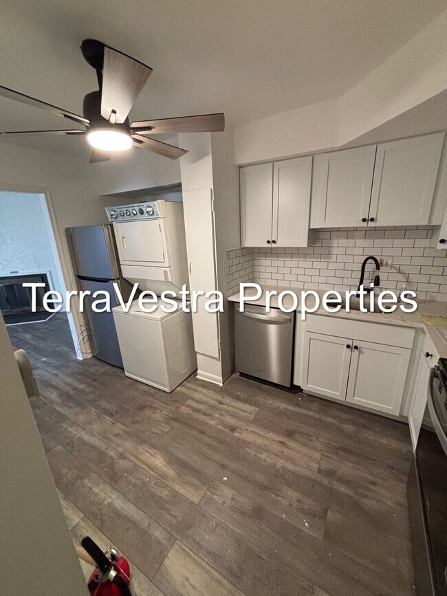 Foto del edificio - 3 Bed in Clementon! Eligible for $500 Security Deposit.