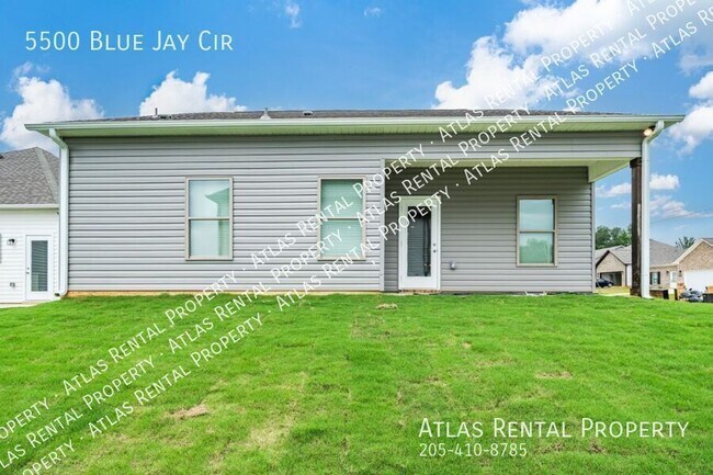 Building Photo - 5500 Blue Jay Cir