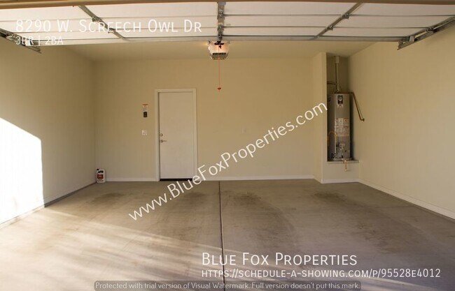 Foto del edificio - LARGE, STUNNING 3 BEDROOM HOME, CLOSE TO A...