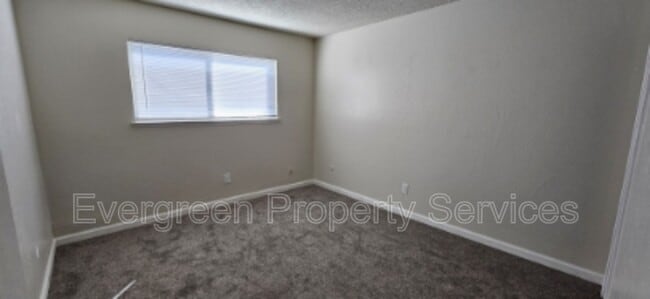 Building Photo - 10324 S White Rock Rd