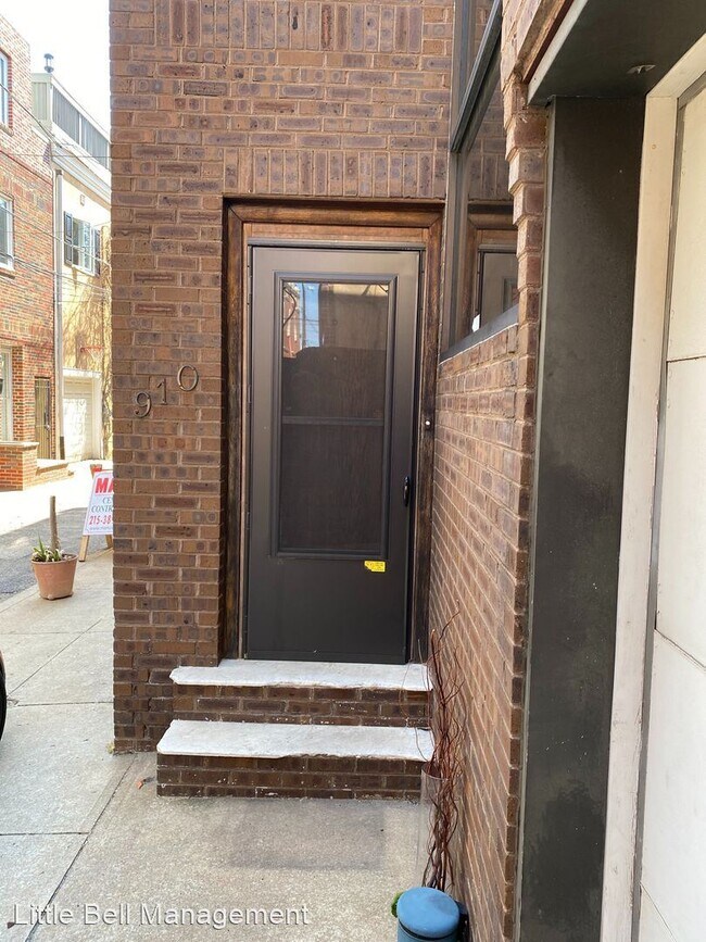 Building Photo - 2 br, 2 bath House - 910 Delhi Street