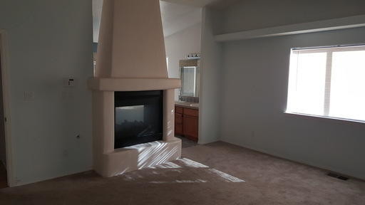 Foto del edificio - 8800 Eagle Feather Dr NE