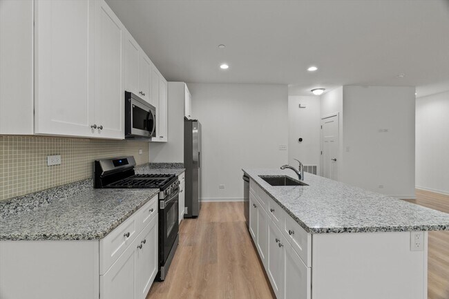 Building Photo - 1038 Gillespie Ln