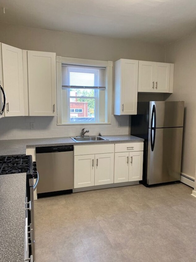 Primary Photo - 207-211 Haverford Avenue