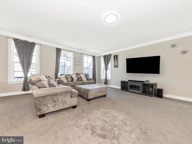 Foto del edificio - 1807 Fairway Ln