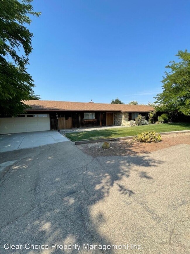 Foto del edificio - 3 br, 2 bath House - 1650 Kleck Rd