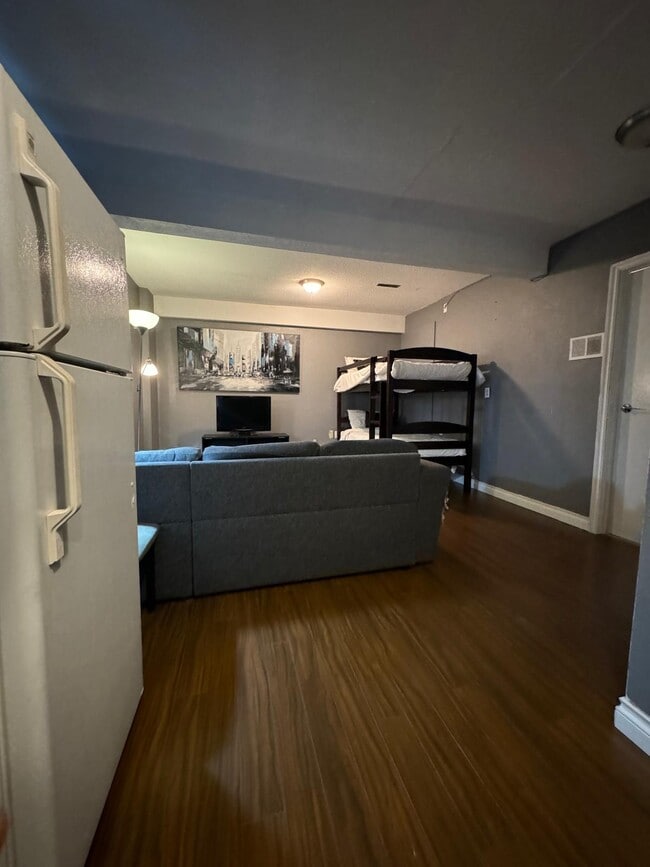 11797 95A Av, Delta, BC V4C 7A9 House for Rent in Delta, BC