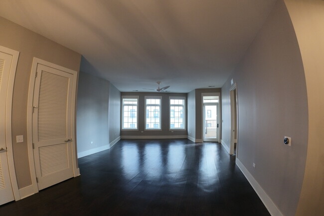 Foto del edificio - 2050 N Clark St