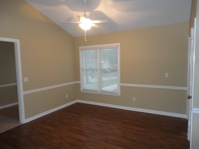 Foto del edificio - 4408 Eagle Rock Road
