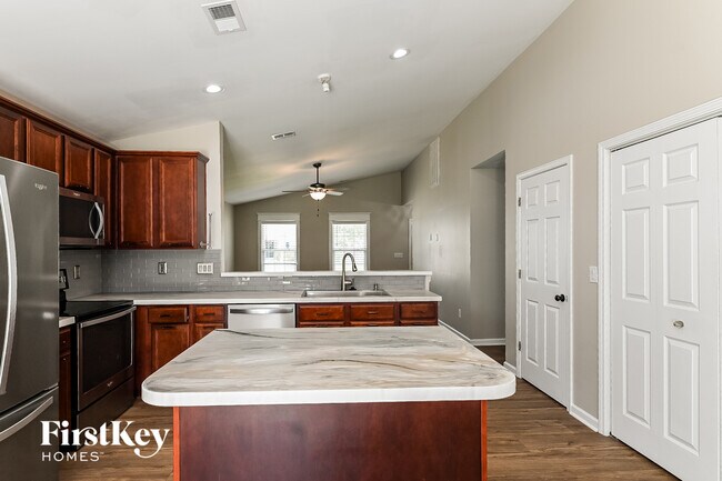 Foto del edificio - 324 Brickhope Ln