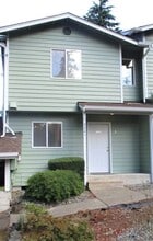 Building Photo - 2241 SE Moritz Way