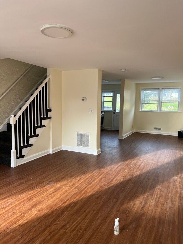 Primary Photo - NEWLY RENOVATED TOWNHOME IN NORTH EAST BAL...