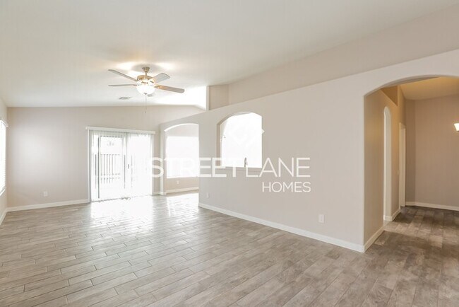 Foto del edificio - Swimming Pool!