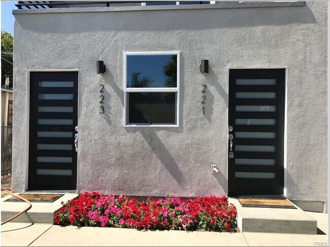 Foto del edificio - 85(221)