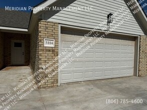 Building Photo - 5804 Urbana Pl