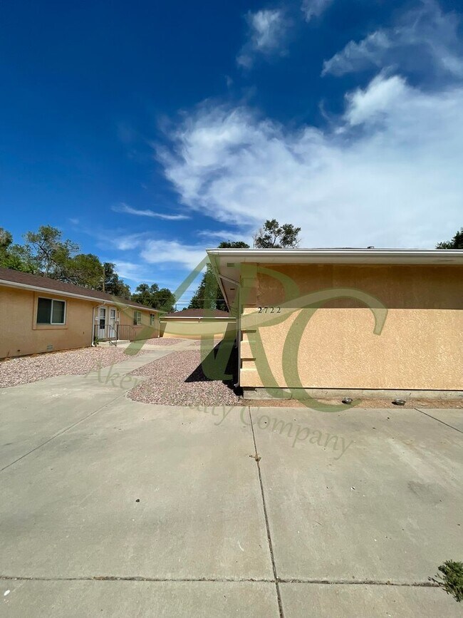 Building Photo - 2722 Poplar St
