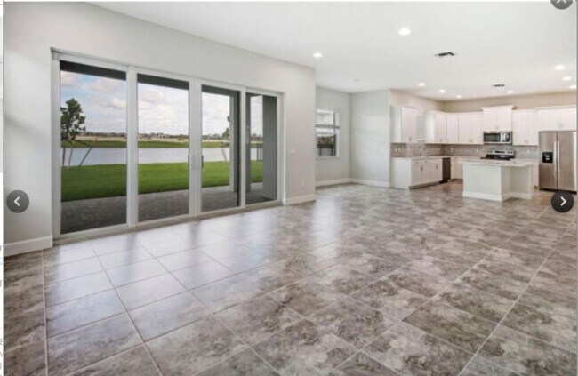 Foto del edificio - 5459 Liberty Ln