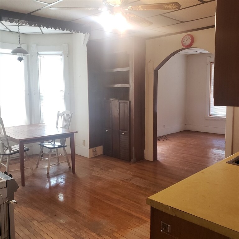 Foto principal - 213 Lincoln St