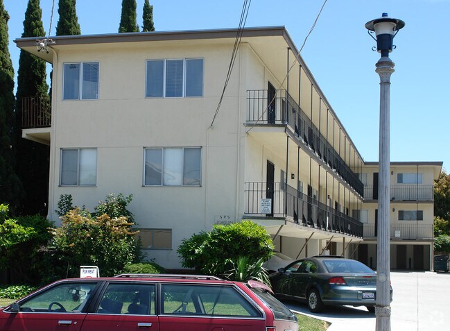 Building Photo - 545 Joaquin Ave
