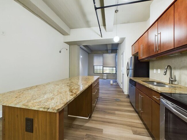 Foto del edificio - 815 Perry St