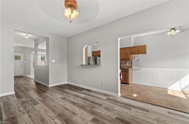 Foto del edificio - 4401 Rivermill Ct