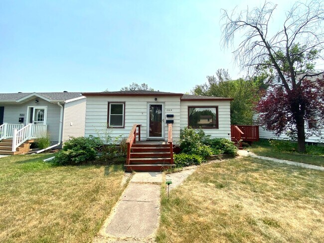 Foto del edificio - 3 Bed, 2 bath Home in North Fargo!!