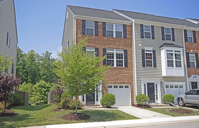 Liberty Crossing - Liberty Crossing House