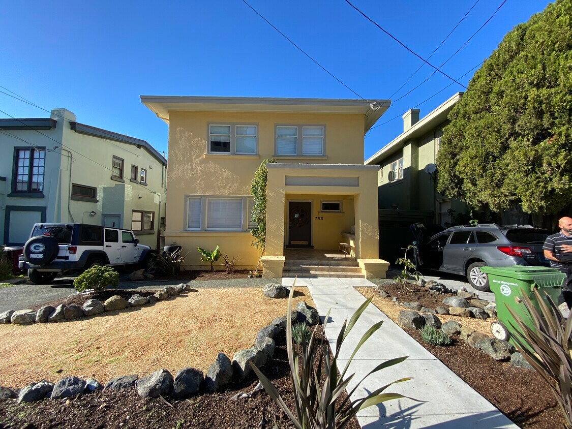 Front of main house - 755 Warfield Ave