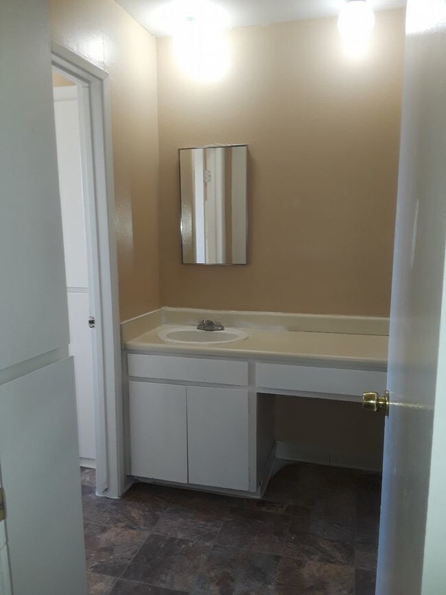 Foto del edificio - 2125 North Ave