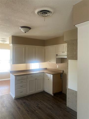 Foto del edificio - 1507 S Main St