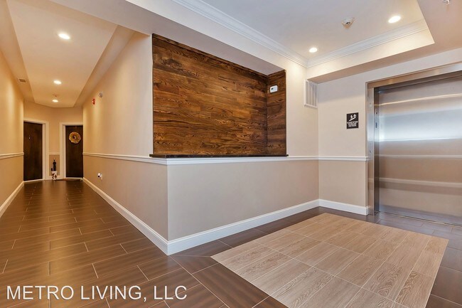 Building Photo - 225 Rahway Ave