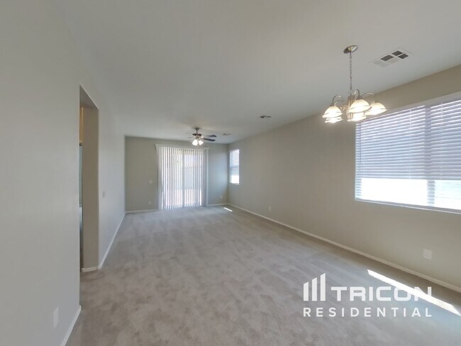 Building Photo - 46025 W Sheridan Road Maricopa AZ