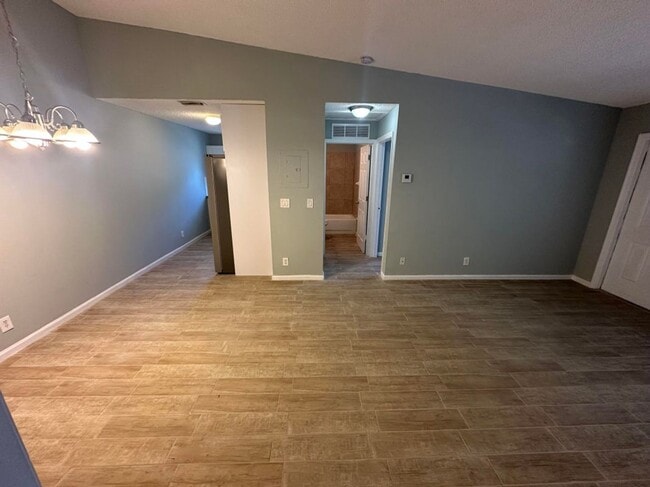 Building Photo - 5030 Sanctuary Way