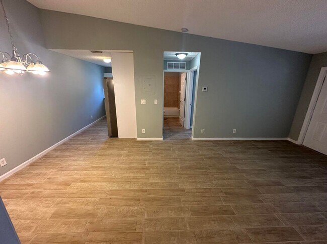 Foto del edificio - 5030 Sanctuary Way
