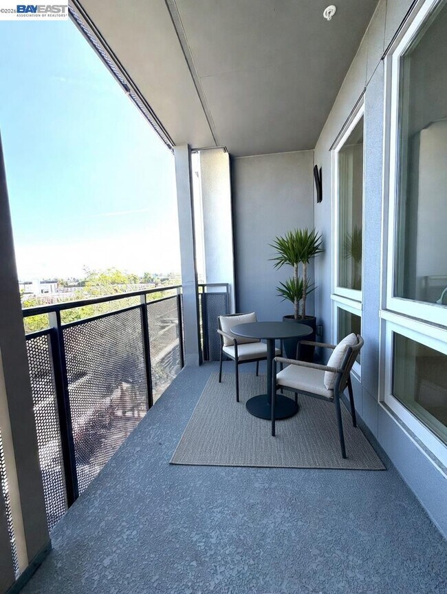 Foto del edificio - 3698 Vision Cmn