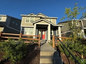 Building Photo - 8309 31st Pl NE