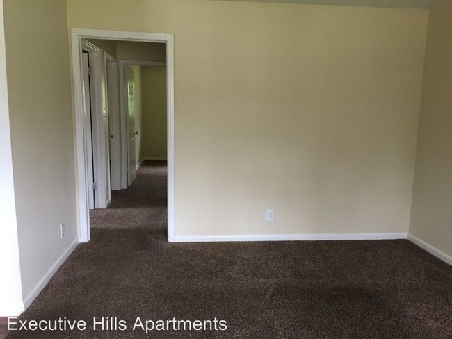 Building Photo - 2730 Clayton Dr NW