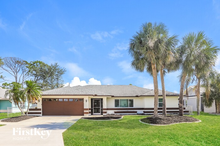 Foto principal - 23502 Shelby Ave