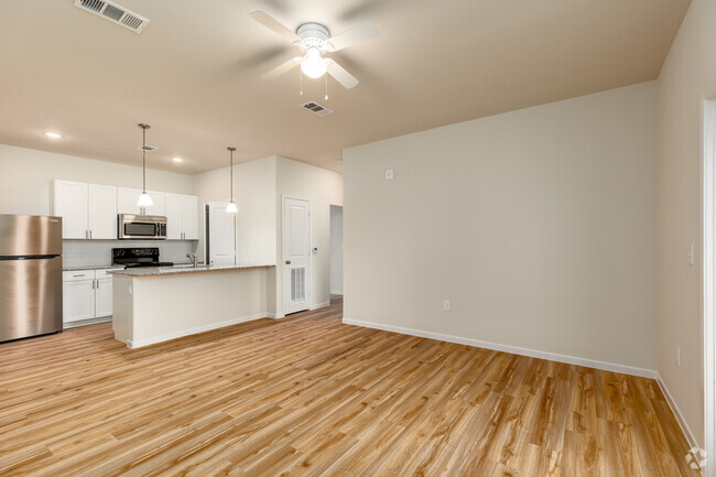 1HAB, 1BA - 768 ft² - The Grove