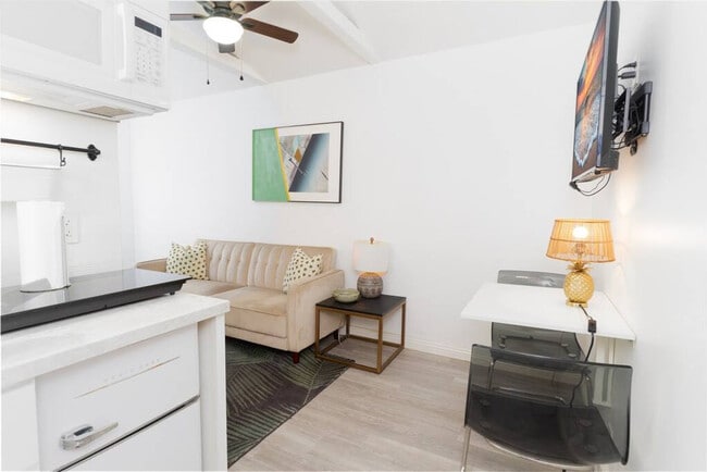 Foto del edificio - 3550-52 Meade Ave