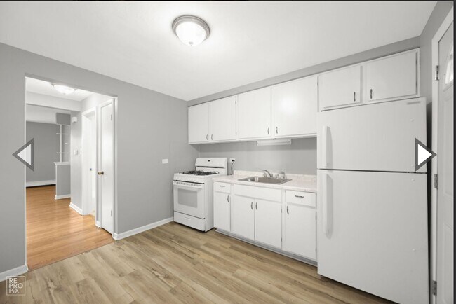 Foto del edificio - 3129 48th Ct