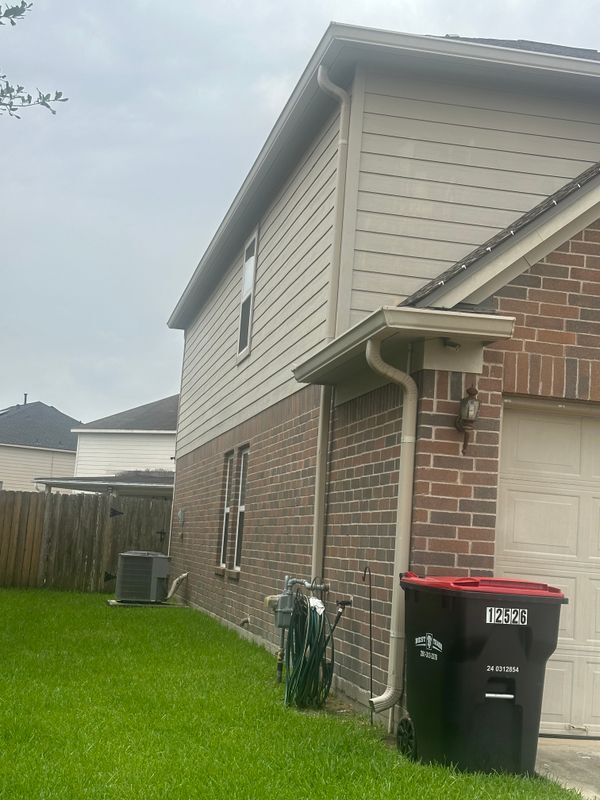 Foto del edificio - 12526 Greensbrook Forest Dr
