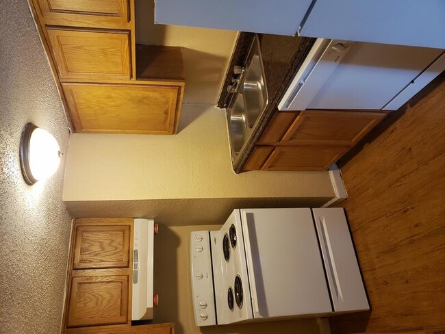 Foto del edificio - 3400 Garden Oaks Dr