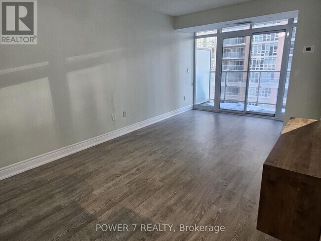 Building Photo - 75 E Liberty St