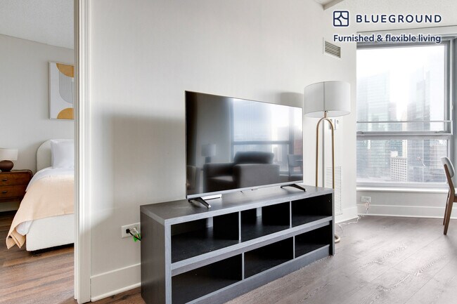 Foto del edificio - 300 N Canal St