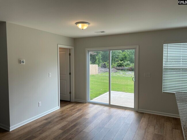 Building Photo - 1529 Dixon Rd