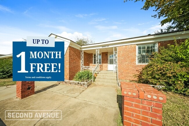 Building Photo - 1565 SW 43rd St