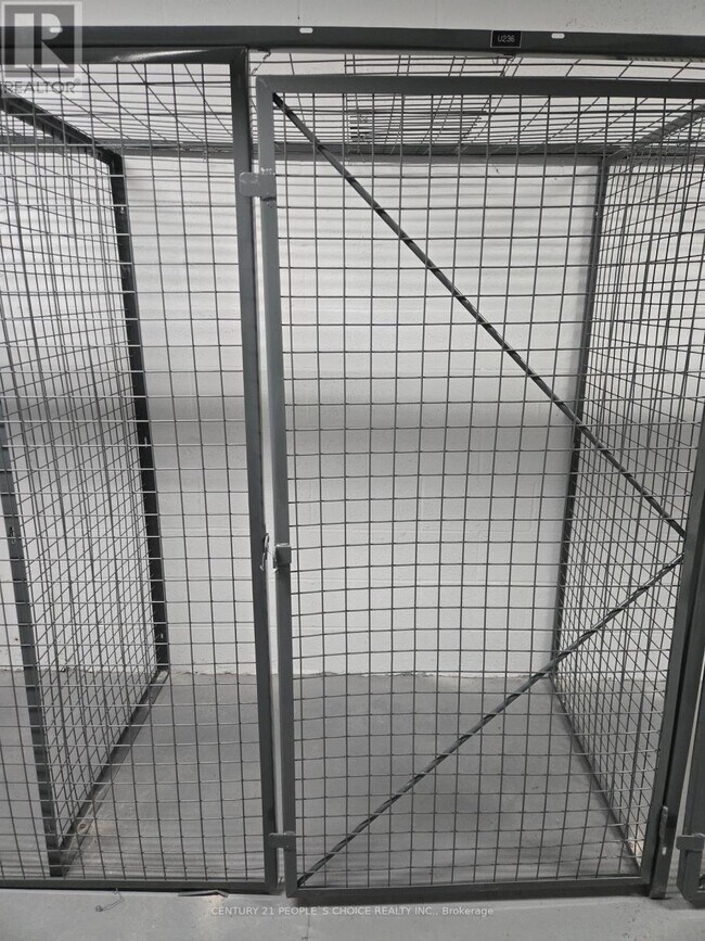 Photo du bâtiment - 3270 Sheppard Ave E