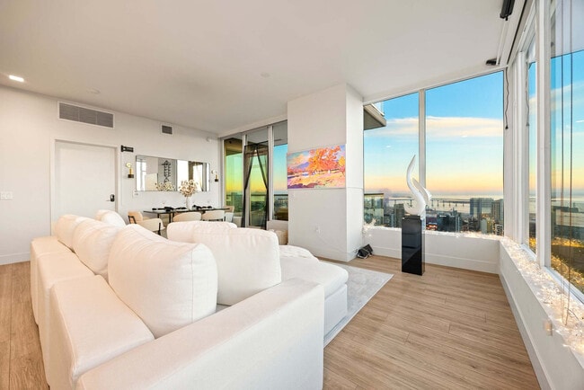 Building Photo - 707 Broadway-SI FL39-ID1240425P