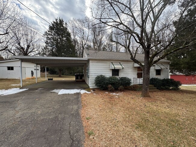 Available to Show - Available to Show House